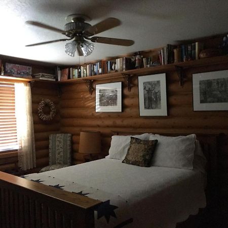 Canyon Wren Bed And Breakfast Lake Bluff Exterior foto