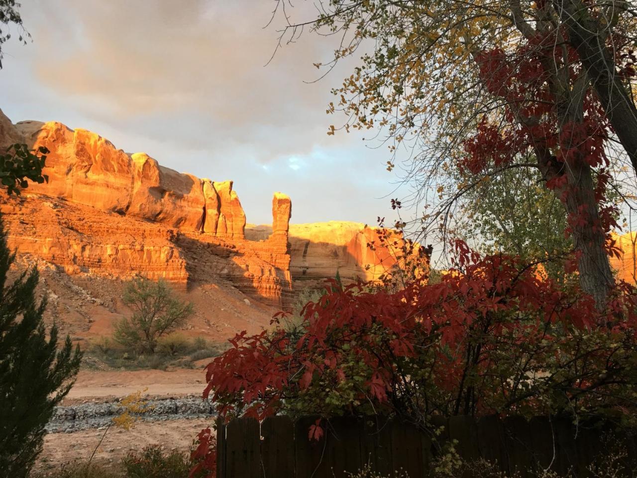 Canyon Wren Bed And Breakfast Lake Bluff Exterior foto