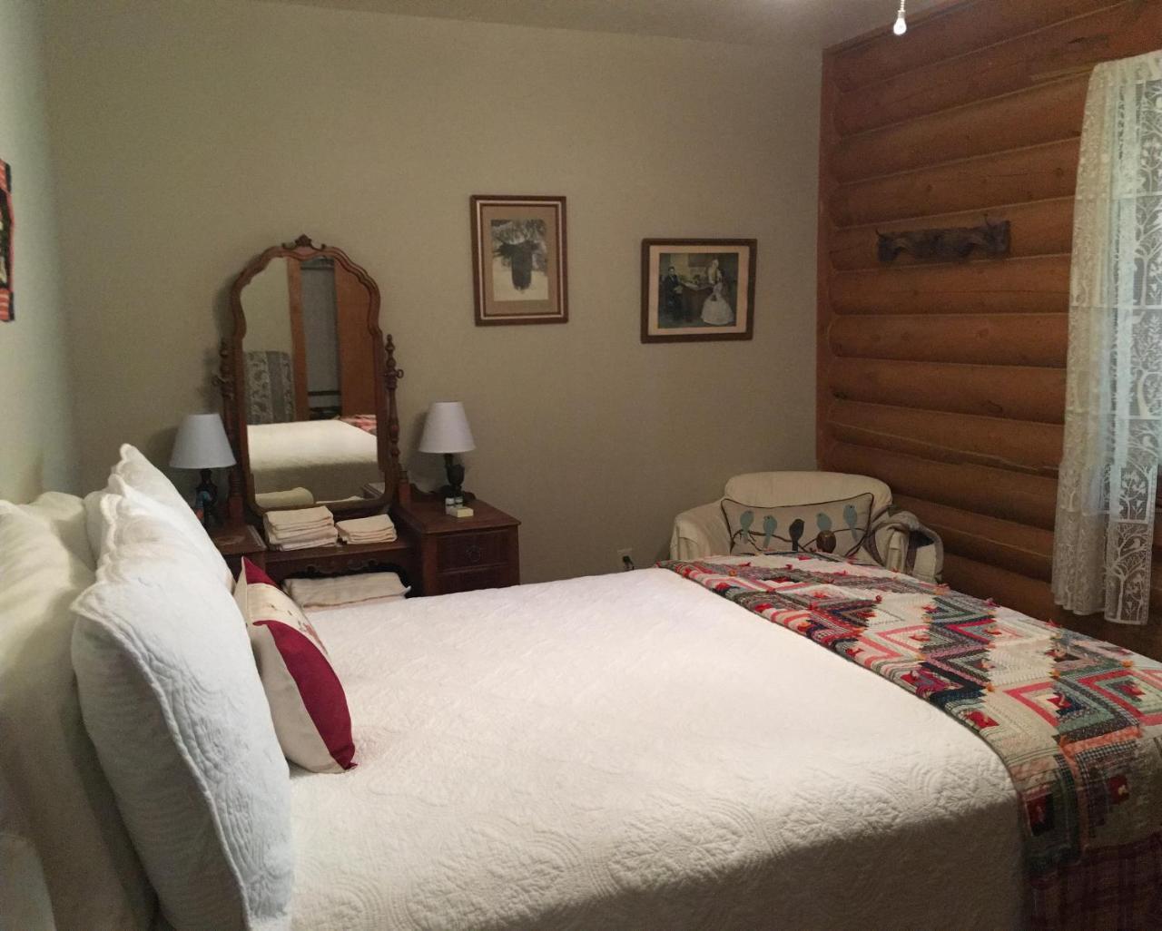 Canyon Wren Bed And Breakfast Lake Bluff Exterior foto