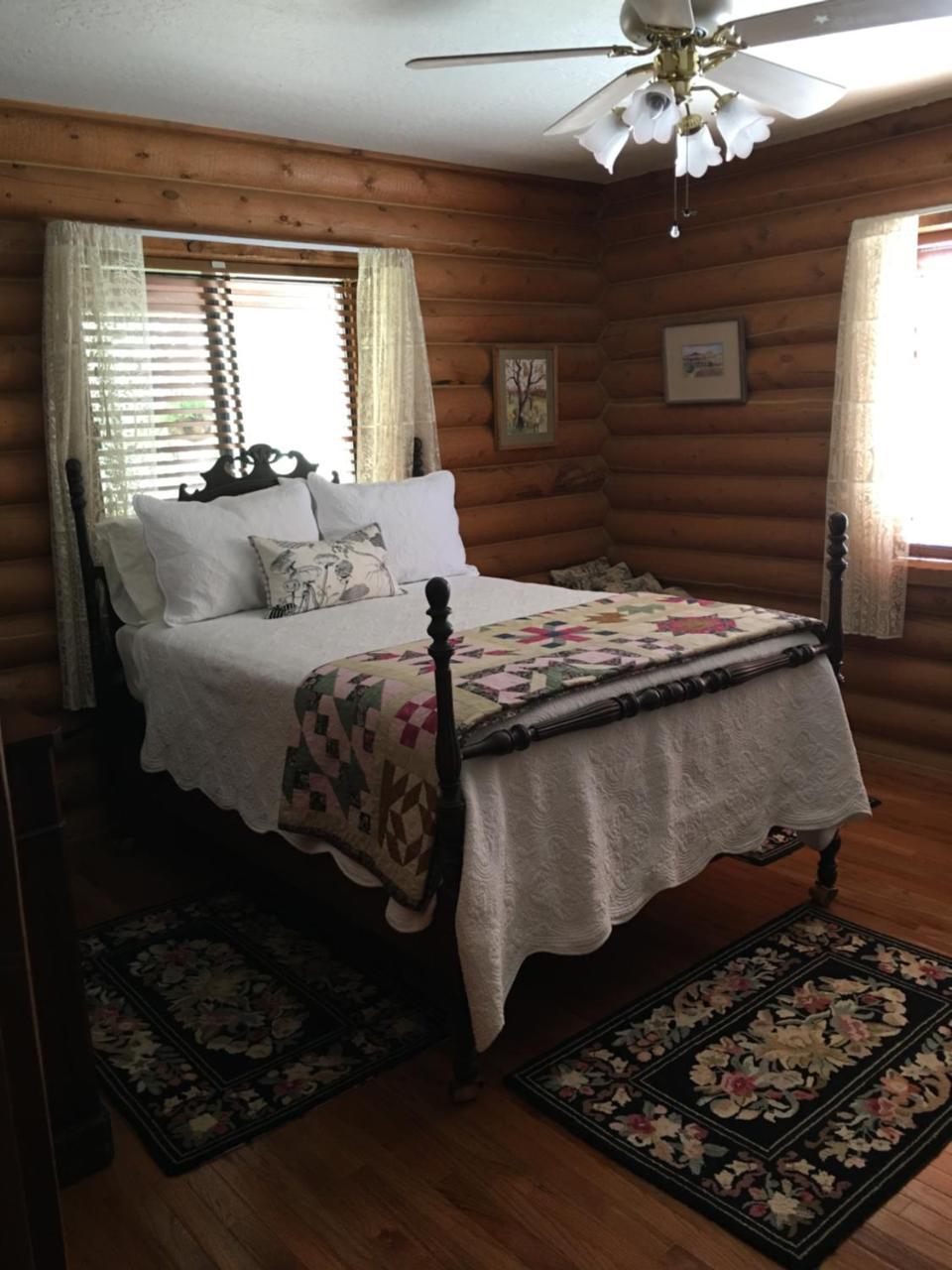 Canyon Wren Bed And Breakfast Lake Bluff Exterior foto